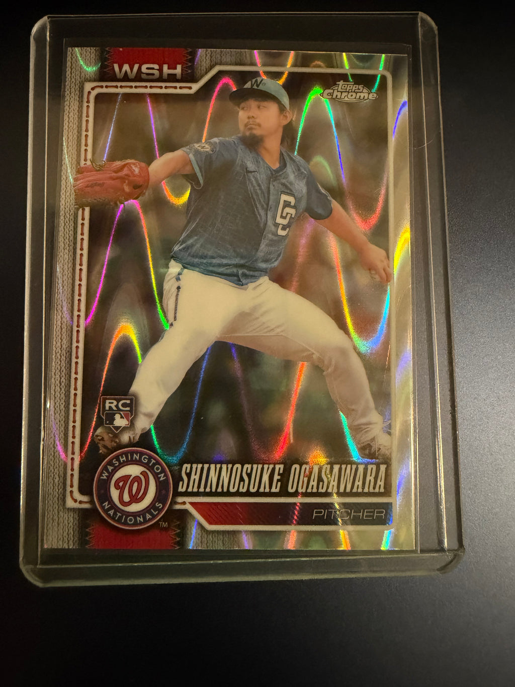 Shinnosuke Ogasawara 2026 Topps Chrome RayWave Refractor