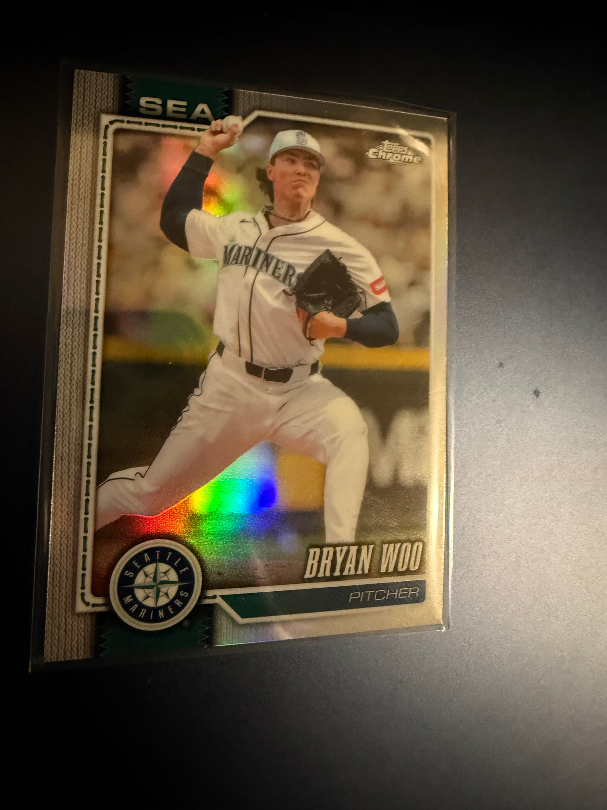2026 Topps Chrome Bryan Woo #31 Refractor